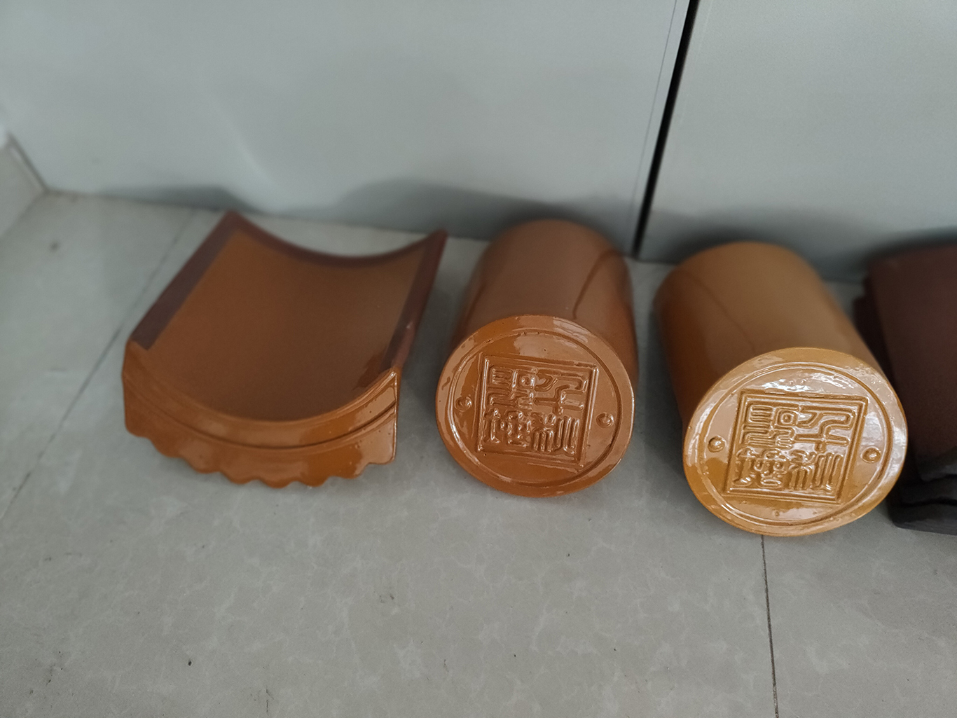 寺廟筒瓦